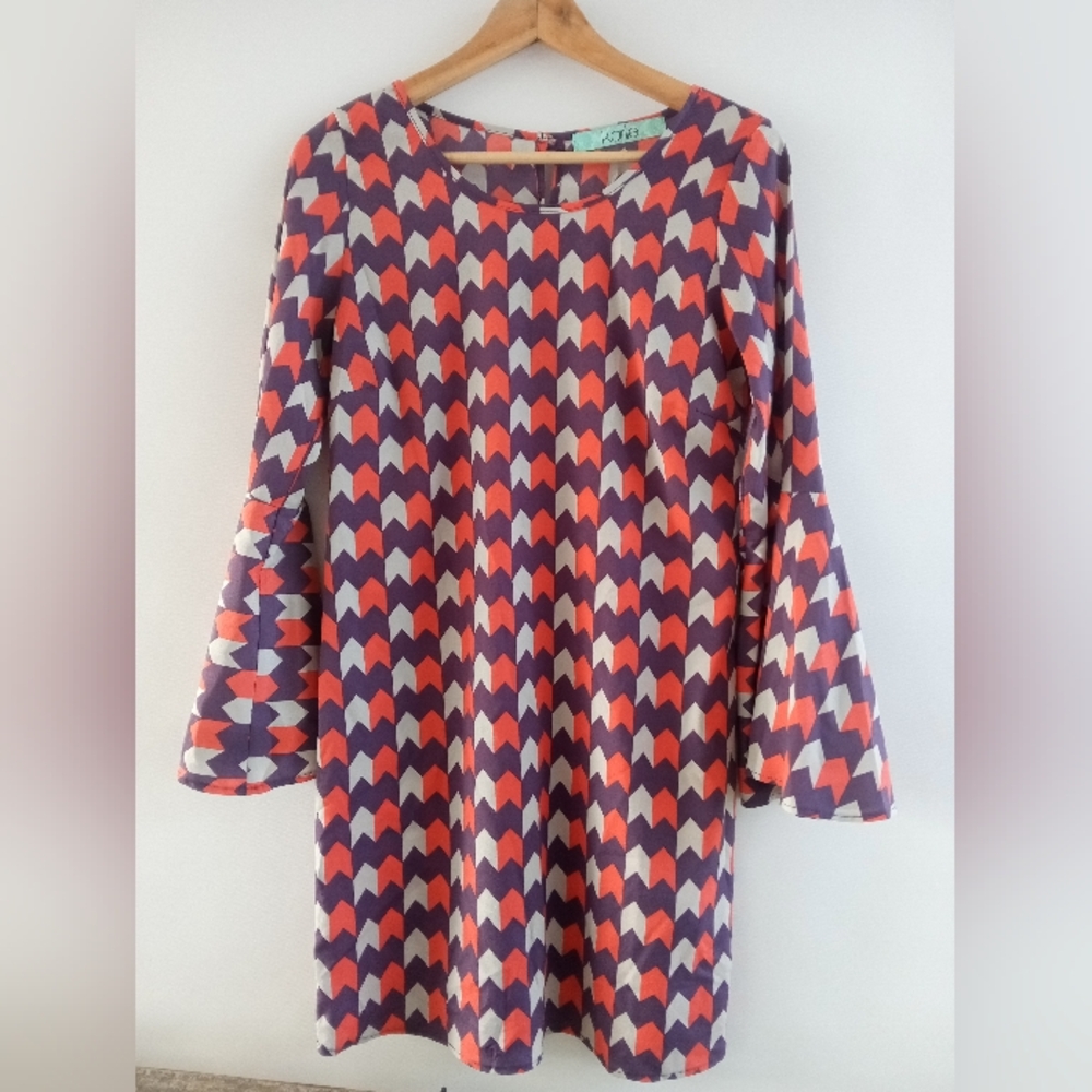 Karlie Chevron Long Sleeve Bell Sleeve Mini Dress Purple Orange White Small